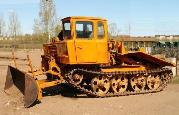 osnovnyie-tehnicheskie-harakteristiki-kotoryimi-obladayut-trelevochnyie-traktoryi-tdt-55