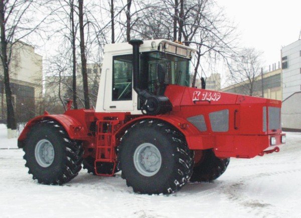 Генератор к 744